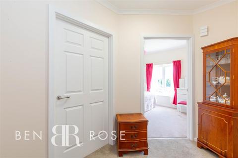 1 bedroom flat for sale, Oakbridge Drive, Buckshaw Village, Chorley