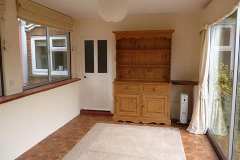 2 bedroom semi-detached house to rent, Lower Ufford