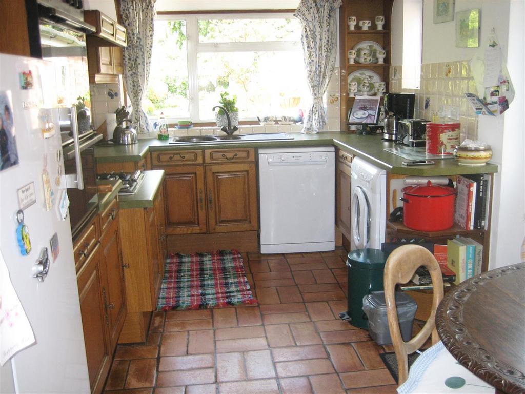 Kitchen.jpg