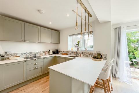 19 Chichester Lane, Hampton Magna, Warwick, CV35 8SR