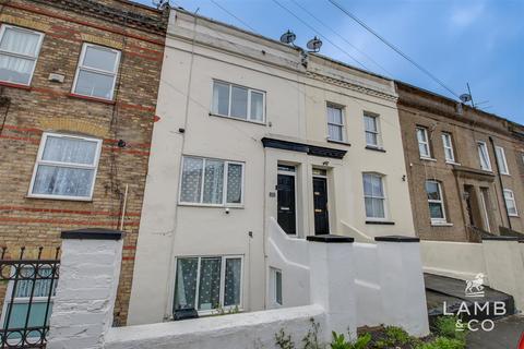 4 bedroom terraced house for sale, Albert Street, Harwich CO12