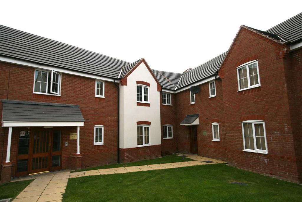 Church Place, Blakenall Heath, Bloxwich 2 bed apartment to rent £825