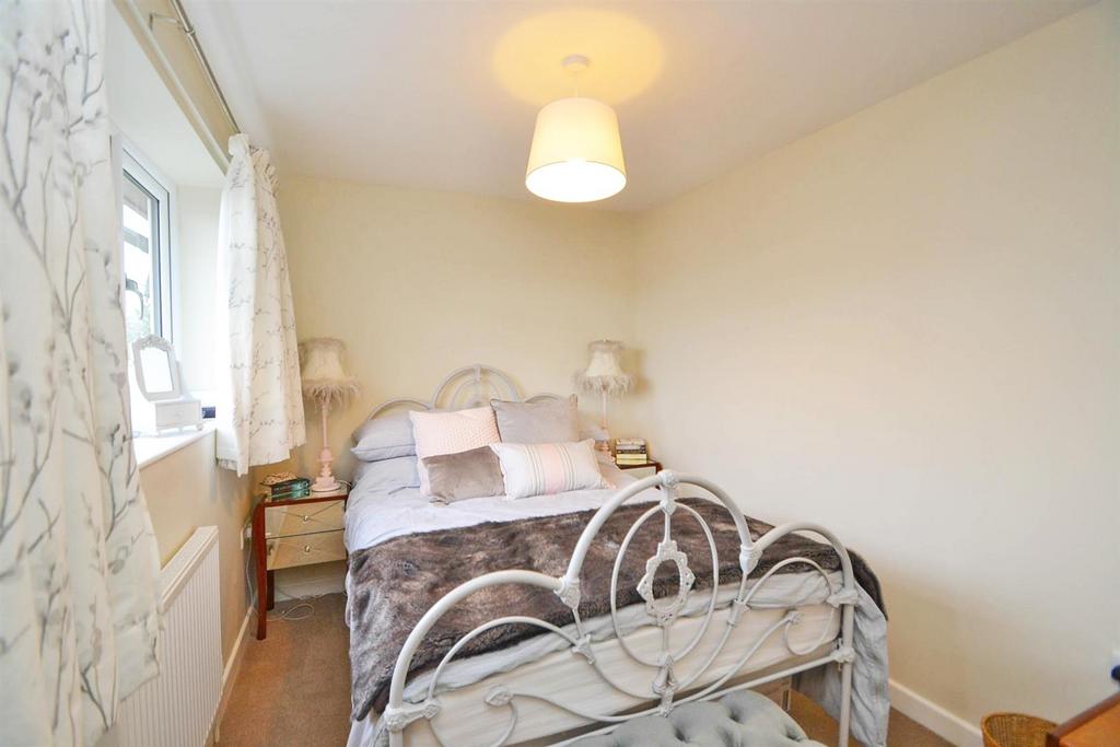 Oak Street 35 (Furnished), Bedroom Two.jpg