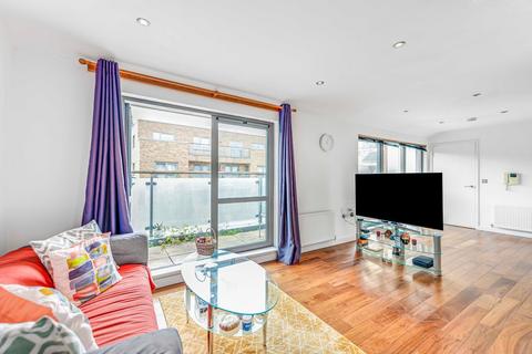 1 bedroom flat for sale, Elbe Street, Fulham SW6