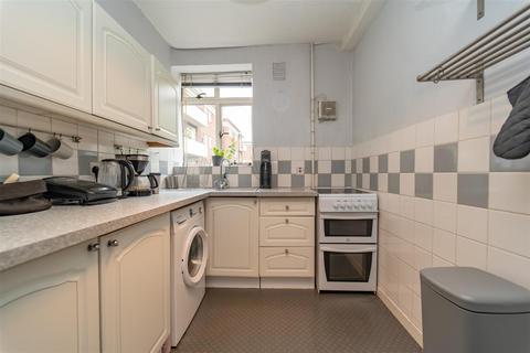 1 bedroom flat for sale, Appleby Lodge, Fallowfield