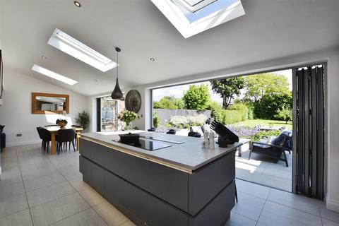 4 bedroom detached house for sale, Empingham Road, Stamford