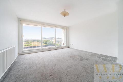 2 bedroom apartment for sale, Riverside, Shoreham-By-Sea