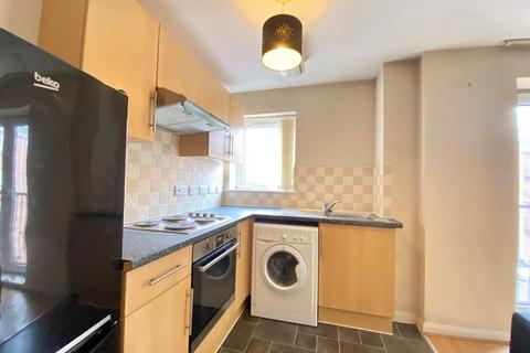 3 bedroom apartment to rent, City Link, Hessel Street, Salford