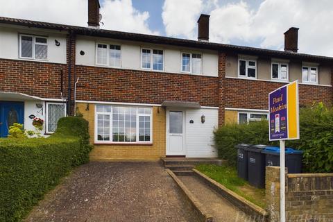 107 Godric Crescent, New Addington, Croydon, CR0 0HS