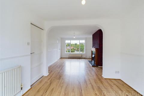 107 Godric Crescent, New Addington, Croydon, CR0 0HS