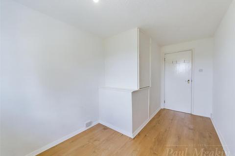 107 Godric Crescent, New Addington, Croydon, CR0 0HS