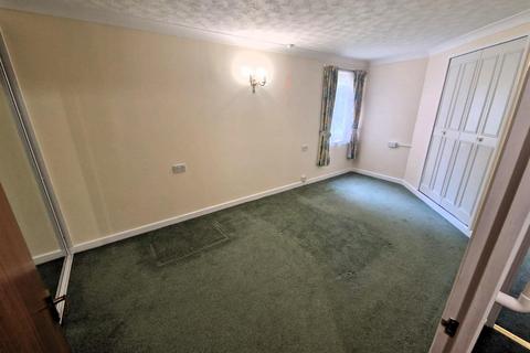 1 bedroom apartment for sale, Edge Lane, Manchester M21