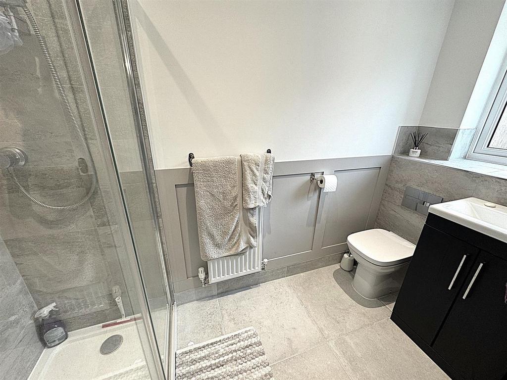 Luxury En-Suite Shower Room