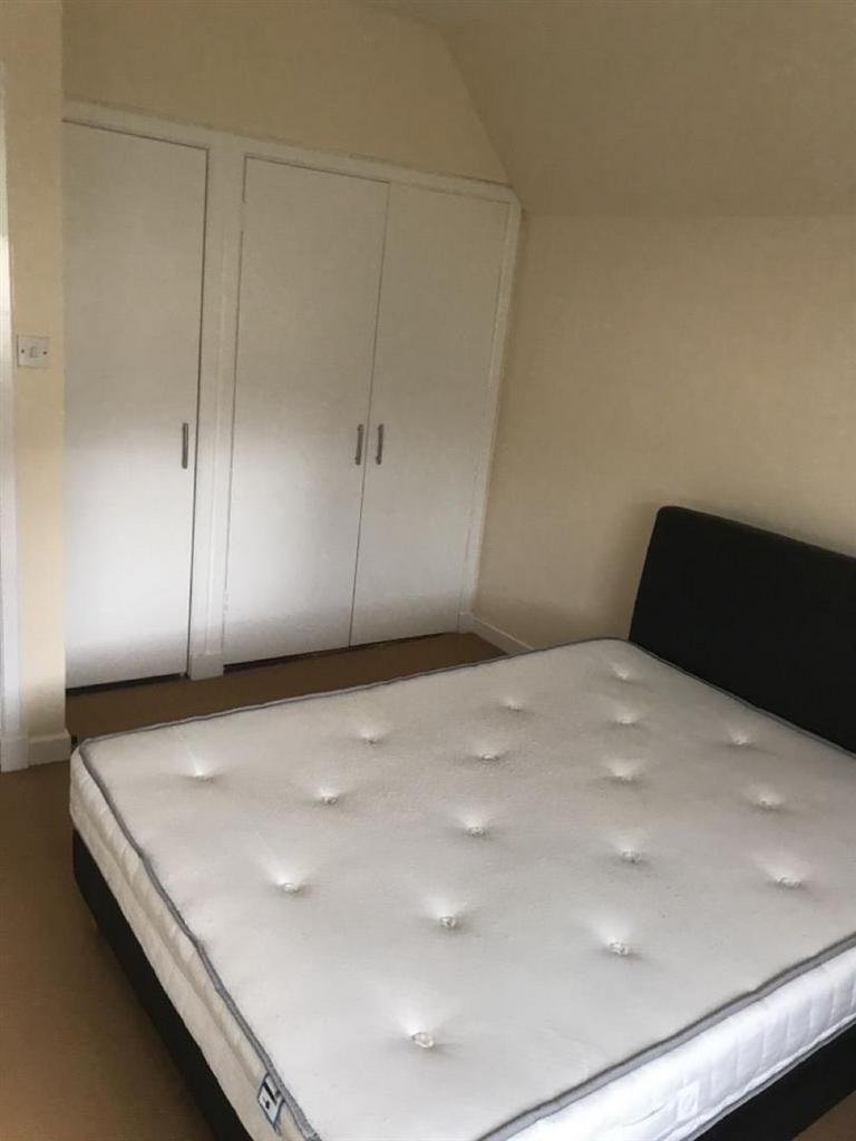 Bedroom.jpg