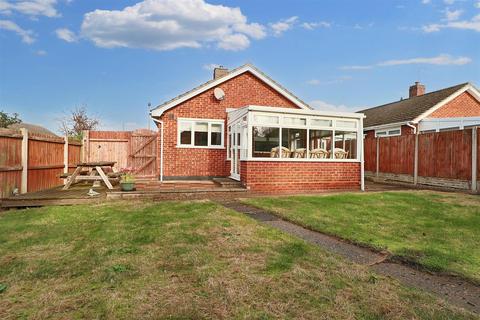 2 bedroom detached bungalow for sale, Burgess Close, Oulton Broad