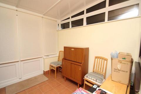 2 bedroom end of terrace house for sale, Town Centre