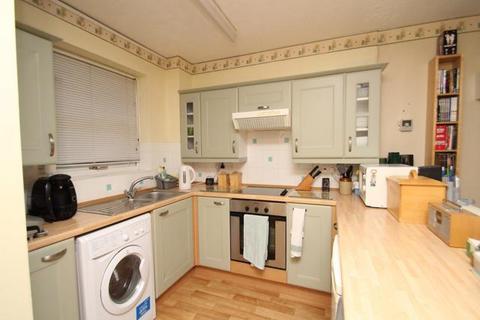 2 bedroom end of terrace house for sale, Newcastle Street, Swindon