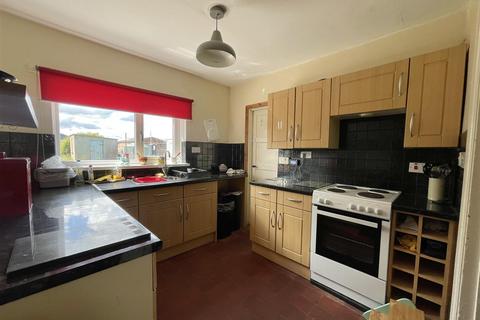 12 Brynheulog, Tregaron, SY25 6JA