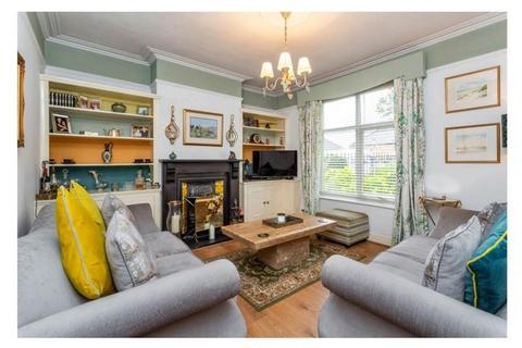 3 bedroom terraced house for sale, Station Road, Bawtry