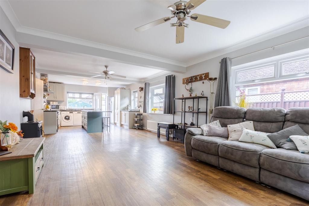 Additional open plan space