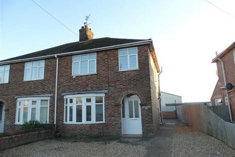 3 bedroom semi-detached house to rent, Padholme Road East, Peterborough, PE1 5XL