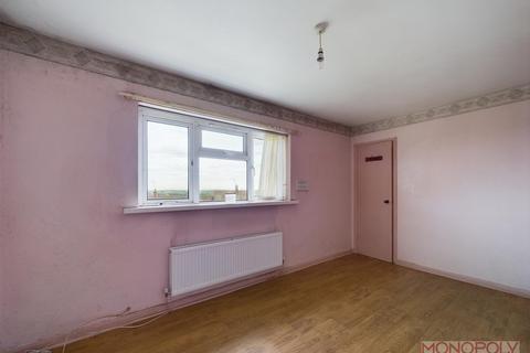 2 bedroom end of terrace house for sale, Maple Drive, Wrexham