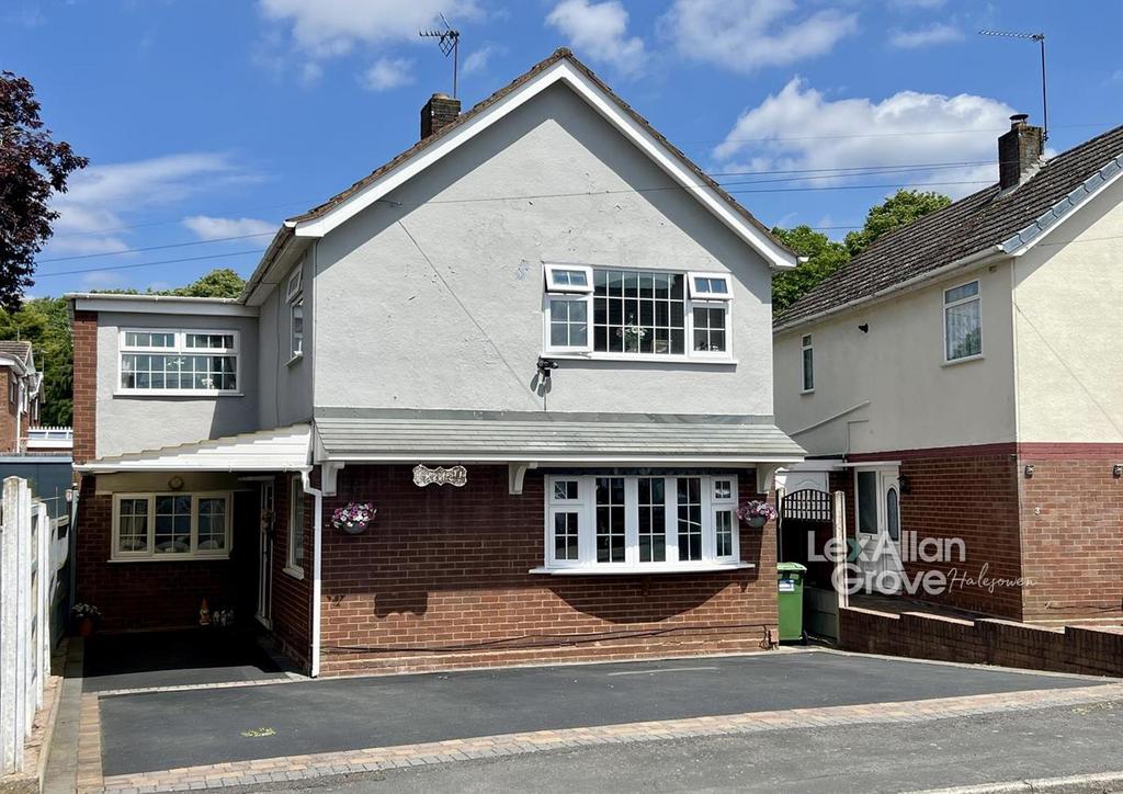 Mayfield Road, Hurst Green, Halesowen 5 bed detached house for sale £