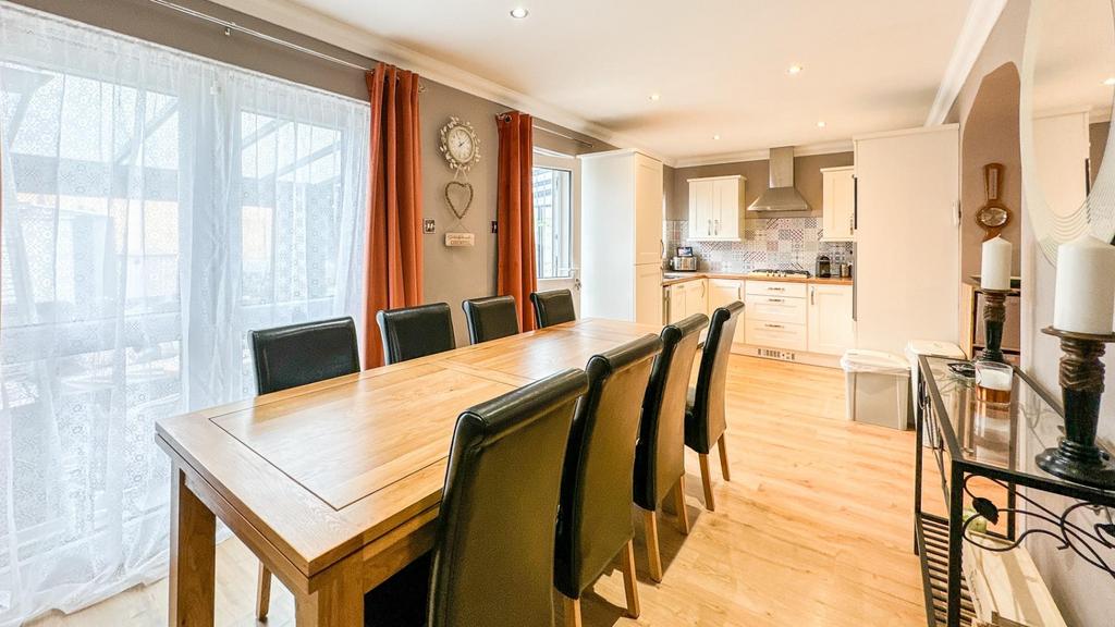Kitchen/ diner
