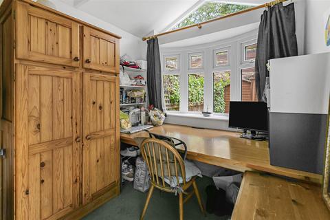 80 Gilbert Road, Cambridge, CB4 3PD