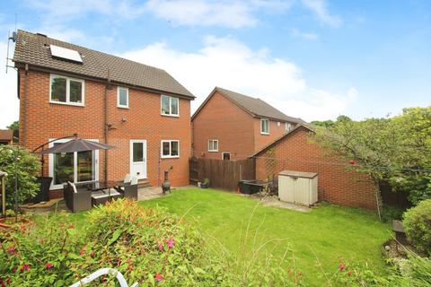 4 bedroom detached house for sale, Well Holme Mead, Leeds