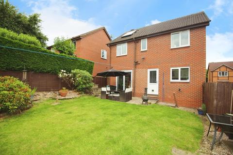 4 bedroom detached house for sale, Well Holme Mead, Leeds