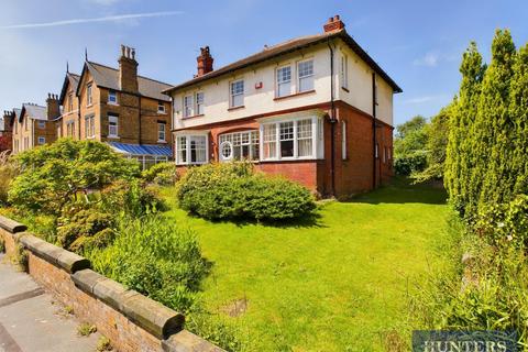 5 bedroom detached house for sale, Trinity Road, Scarborough