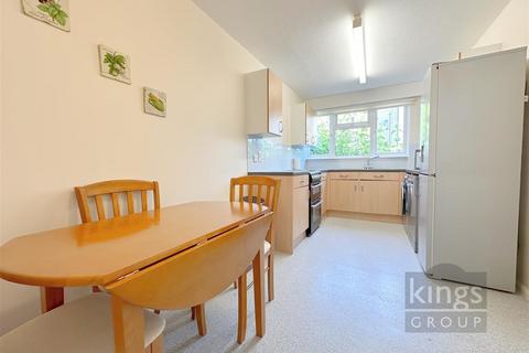 2 bedroom apartment for sale, Holtwhites Hill, Enfield