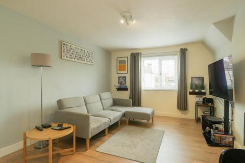 2 bedroom apartment for sale, Pavilion Close, Stanningley, LS28 6NL