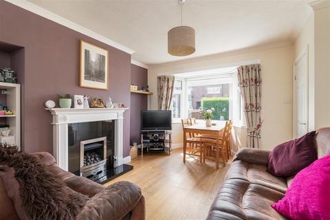 2 bedroom end of terrace house for sale, 19 Eastfield Avenue, Norton, Malton YO17 9JW