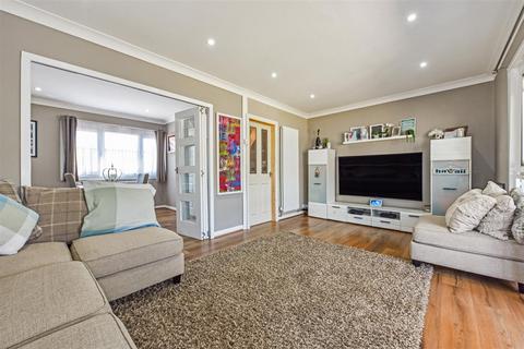 11 Bromyard Crescent, Portsmouth, PO6 3SP