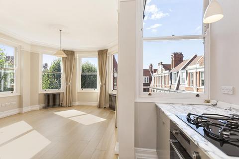 3 bedroom flat to rent, Fitzgeorge Avenue, London, W14