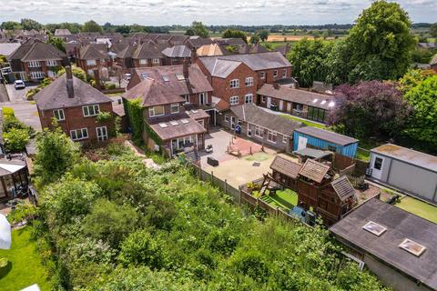 4 bedroom detached house for sale, Coventry Road, Bulkington, Bedworth