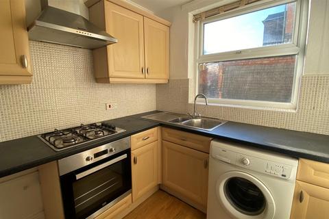 1 bedroom flat to rent, Uttoxeter New Road, Derby DE22