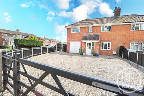 3 bedroom semi-detached house for sale, Station Road, Lingwood, NR13