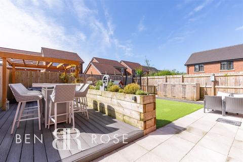 4 bedroom detached house for sale, Sherwood Avenue, Leyland