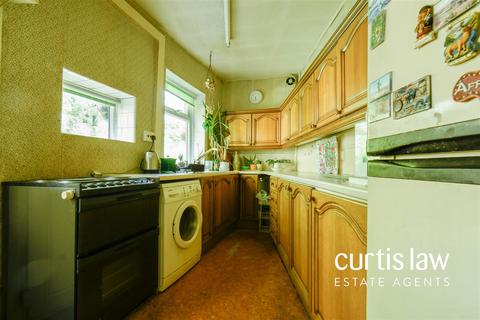 2 bedroom semi-detached house for sale, Manor Road, Blackburn