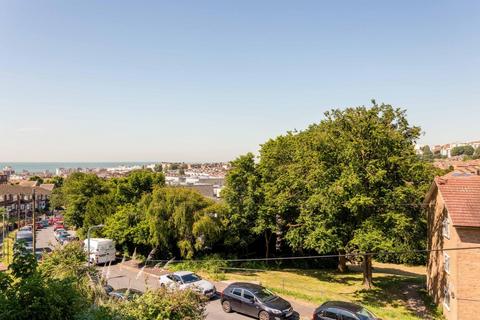 47 Findon Road, Brighton, BN2 5NY