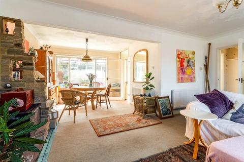 47 Findon Road, Brighton, BN2 5NY