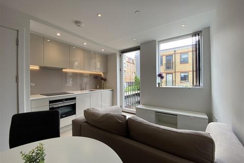 Studio for sale, Albion Place, Hammersmith, W6