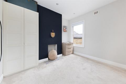 110b Beulah Road, Thornton Heath, CR7 8JF