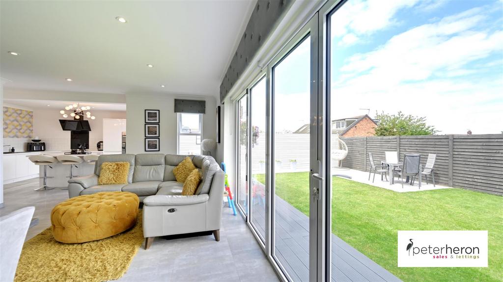 Open Plan Kitchen, Living And Dining Area