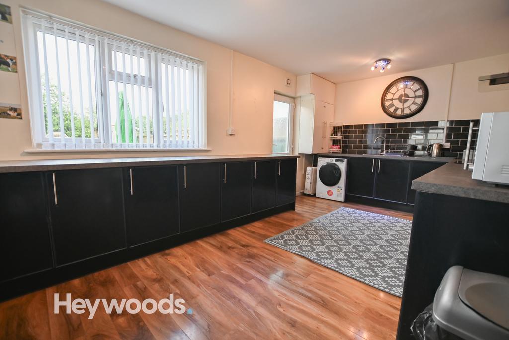 Peebles Road, Silverdale, Newcastle... 3 bed semidetached house for