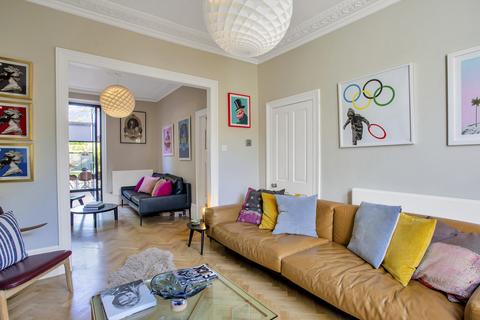 4 bedroom terraced house for sale, Wilton Way, Hackney, E8