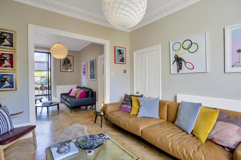 8 Wilton Way, London, E8 3EE